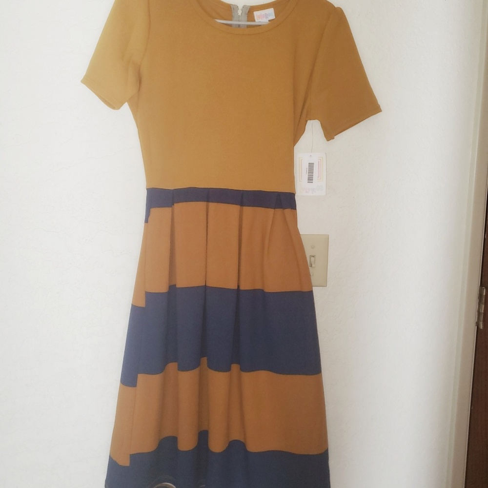 Lularoe Amelia